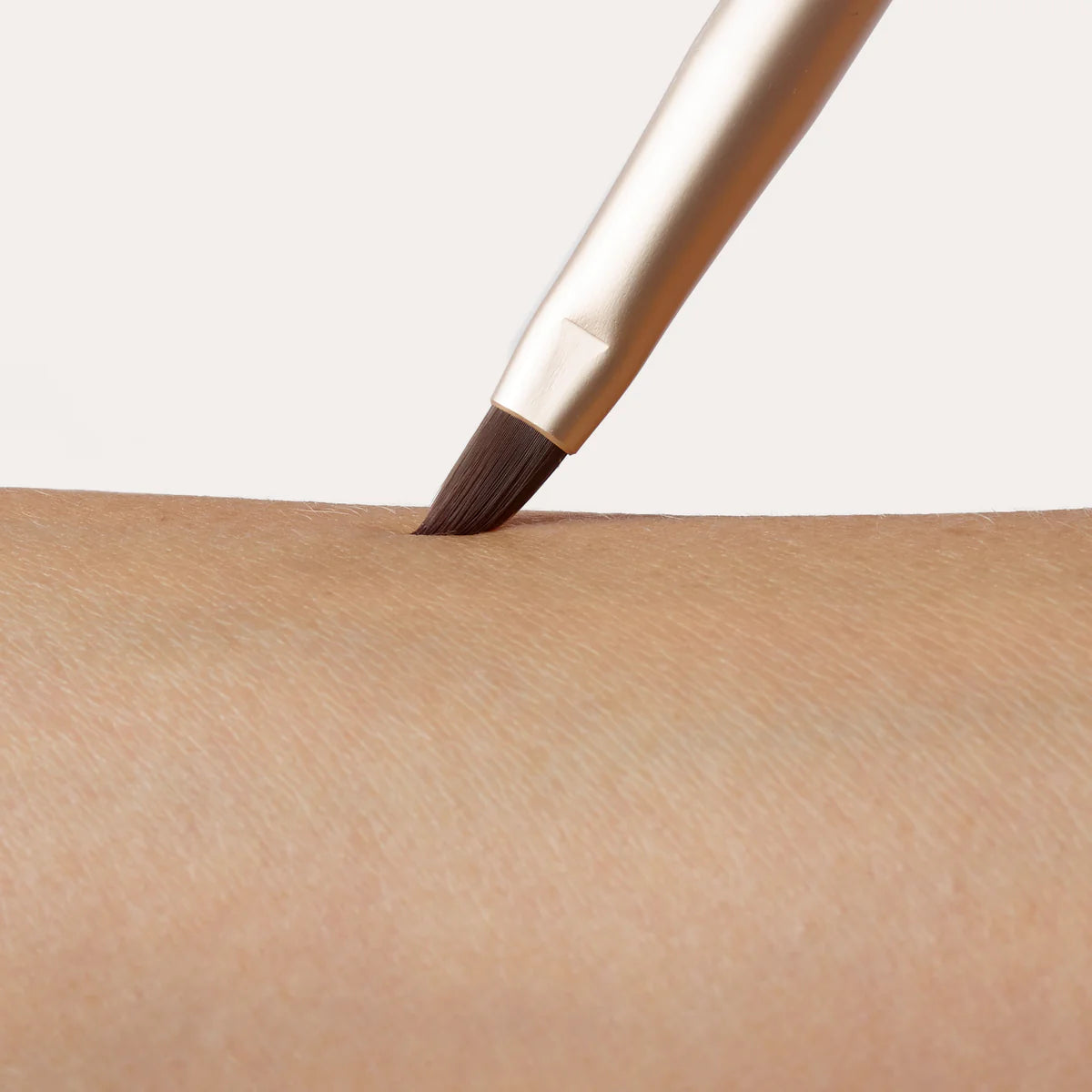 JANE IREDALE, šepetėlis Lip Brush, 1vnt