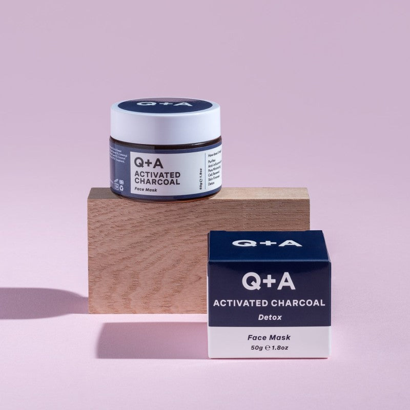 Q+A, Activated Charcoal Detox Face Mask Valomoji veido kaukė su aktyvuota anglimi, 50g