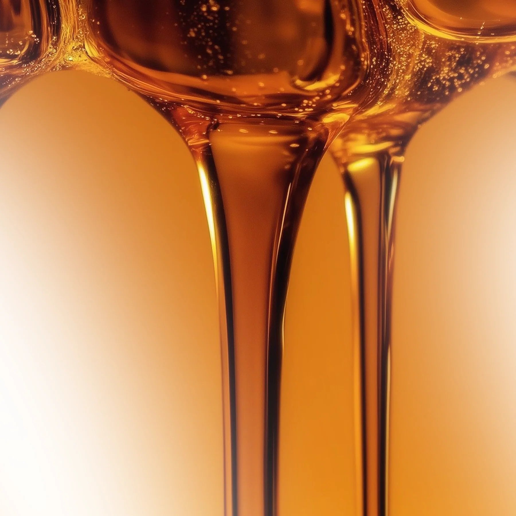 CLM sausas kūno aliejus Velour Glow, 150 ml