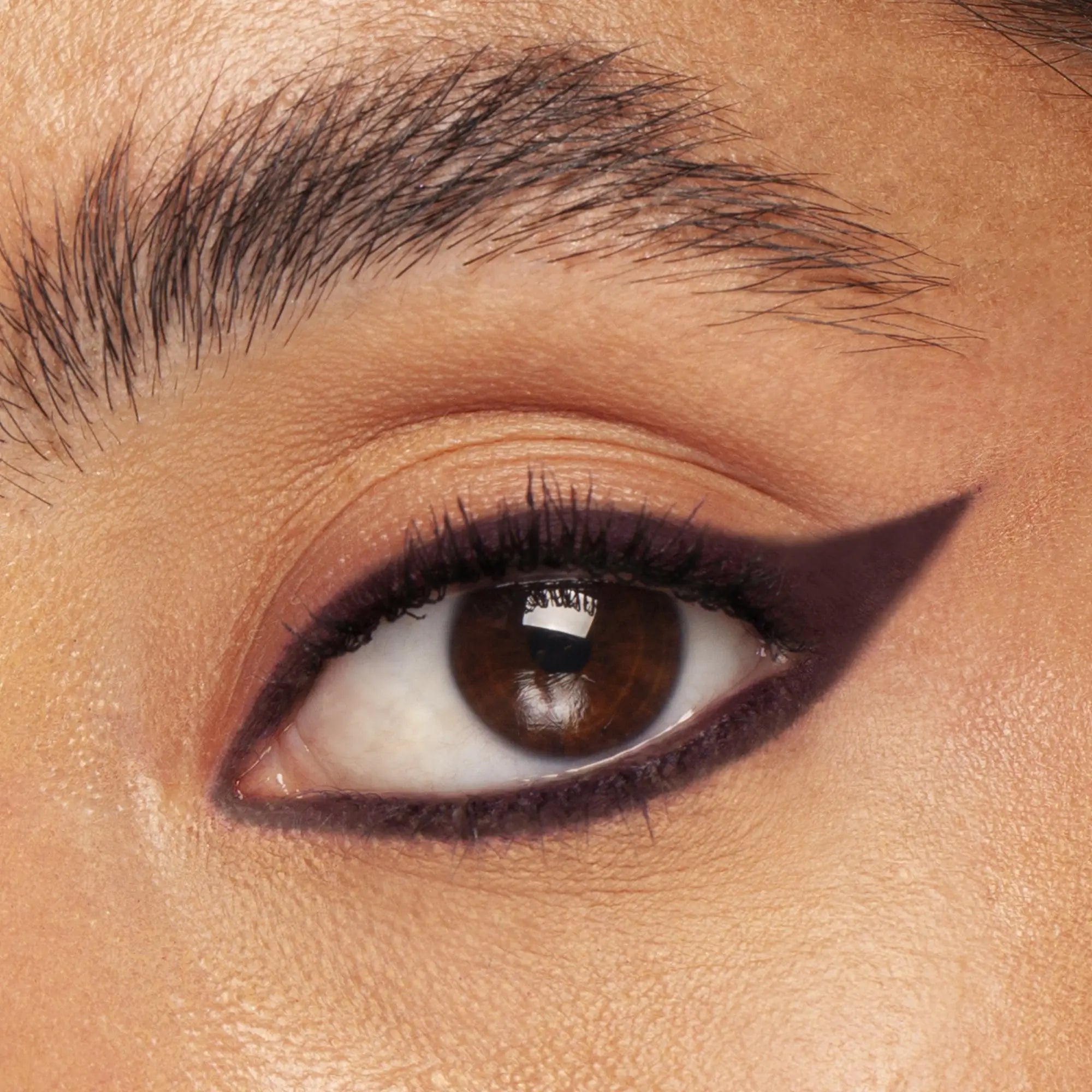 Mesauda akių kosmetikos rinkinys The Glam Femuline Eye Kit (Rebeleyes - 103 Bear 1,2g; Mascara Femuline 9ml)