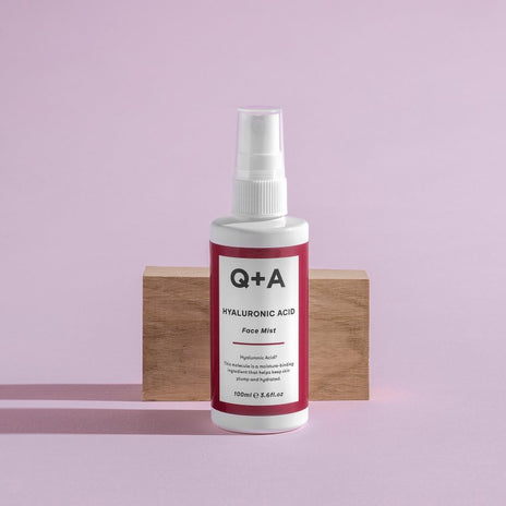 Q+A, Hyaluronic Acid Face Mist Drėkinamoji veido dulksna su hialuronu, 100ml
