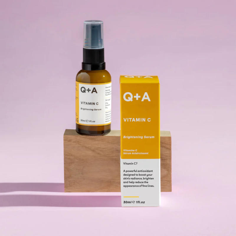 Q+A, GLOW HEROES Gift Set Odos priežiūros priemonių rinkinys su vitaminu C, 1vnt